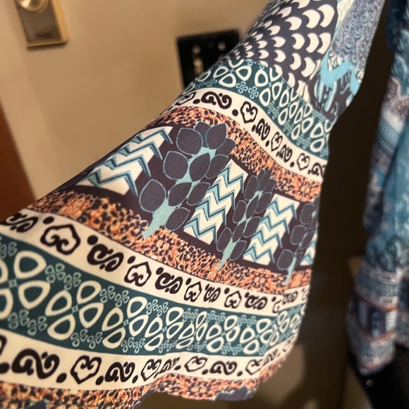 Dress - Picture 2 of 2